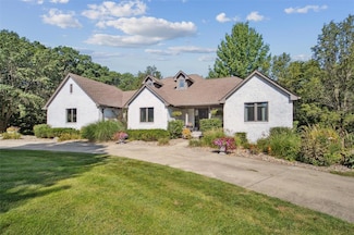 34089 Mill Creek Dr, Adel, IA 50003