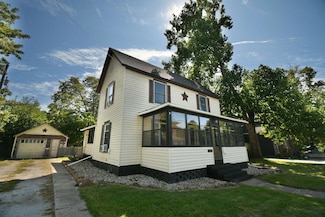 513 N College Ave, Rensselaer, IN 47978