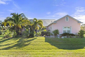 3241 SE Canby Rd, Port Saint Lucie, FL 34952