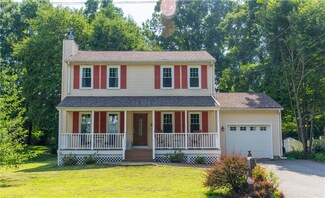9 Walden Way, Cranston, RI 02921