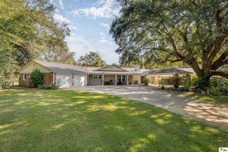 296 Bayou Bank Rd, Monroe, LA 71203