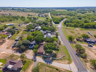 3525 Fm 1346, La Vernia, TX 78121
