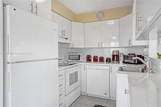 1015 SW 11th Ave Unit 11K, Hallandale Beach, FL 33009