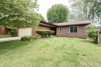 1123 N Juniper Ave, Broken Arrow, OK 74012