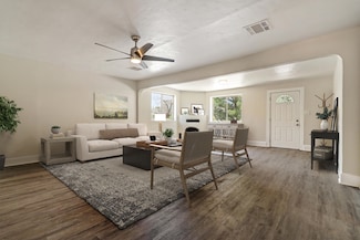 1029 Forrester St NW, Albuquerque, NM 87102