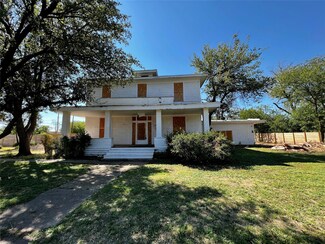 210 Clinton St, Abilene, TX 79603