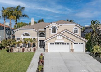 6581 Silverspur Ln, Huntington Beach, CA 92648
