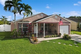 12900 SW 17th Place, Davie, FL 33325