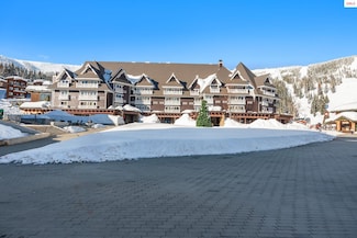 72 Great Escape Rd, Sandpoint, ID 83864