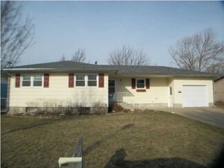 315 S Date St, Hillsboro, KS 67063