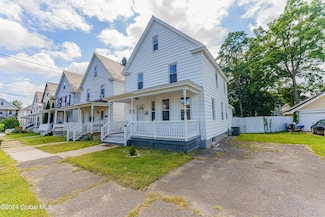 2318 Fairlee St, Schenectady, NY 12306