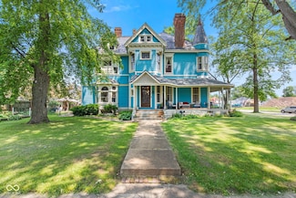 605 N Perkins St, Rushville, IN 46173