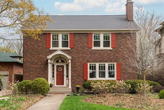 446 Somonauk St, Sycamore, IL 60178