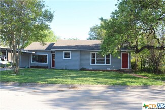 305 E Live Oak St, Burnet, TX 78611