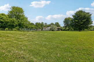3132 Old New Cut Rd, Springfield, TN 37172