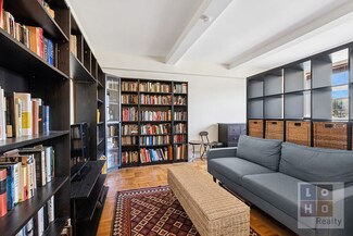 550 Grand St Unit J8D, New York, NY 10002