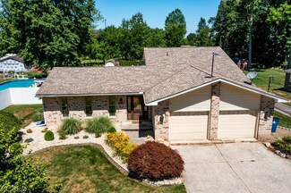 48180 N Ridge Rd, Amherst, OH 44001