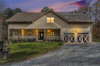 210 Gordon Dr, Chatsworth, GA 30705