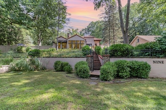 9 E Stillwater Ave, Beverly Shores, IN 46301