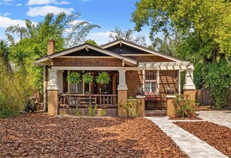 910 E Shadowlawn Ave, Tampa, FL 33603