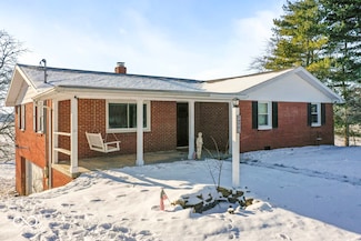 12771 W Burkmill Rd, Yorktown, IN 47396