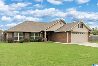 908 Barkley Dr, Alabaster, AL 35007