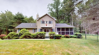 151 Mountain Springs Rd, Milford, PA 18337