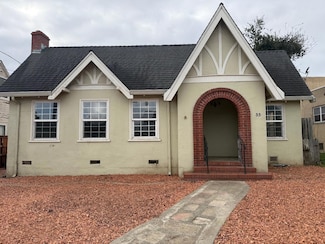 33 Roosevelt St, Watsonville, CA 95076