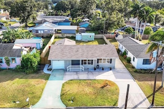 1905 14th Ave W, Bradenton, FL 34205