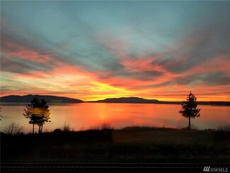 909 Marine Dr Unit 130, Bellingham, WA 98225