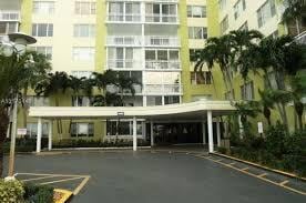 4400 Hillcrest Dr Unit 917B, Hollywood, FL 33021