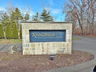 34 Ivy Grove Ct Unit 34, Shelton, CT 06484