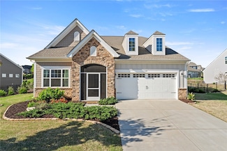 125 Double Crest Dr, Taylors, SC 29687