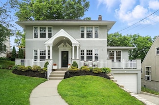 1241 Paddock Hills Ave, Cincinnati, OH 45229