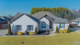 26625 Fox Cove Trail, Athens, AL 35613
