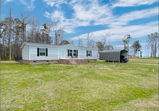 449 Doxie Ln, Belhaven, NC 27810