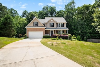 3185 Oak Ridge Ln, Loganville, GA 30052