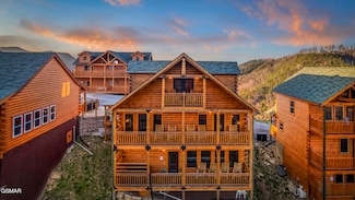 1440 Eagle Cloud Way, Sevierville, TN 37862