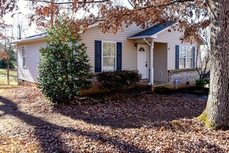 2654 Magill Ave, Maryville, TN 37804