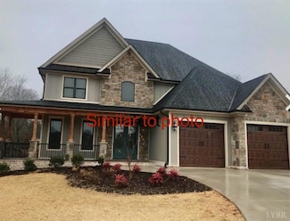 1055 Bravo Ln, Forest, VA 24551