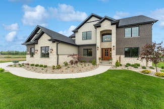 515 Meadow Brooke Ln, Dyer, IN 46311