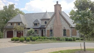 20 Snap Dragon Ct Unit 2, Asheville, NC 28804