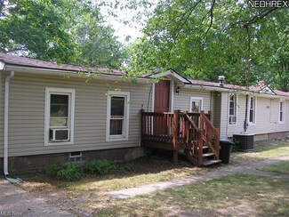 1302 Walnut St, Kent, OH 44240