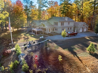 155 Pine Dr, Grand Lake Strm, ME 04668