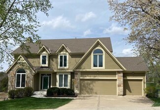 5210 Albervan St, Shawnee, KS 66216