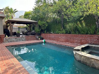 2410 W Cinco Casitas Ln, La Crescenta, CA 91214