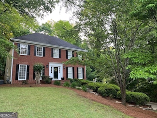 1582 E Bank Dr, Marietta, GA 30068