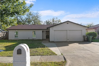 1002 Wembley Rd, Arlington, TX 76014