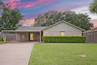1926 Klauke Ct, Rosenberg, TX 77471