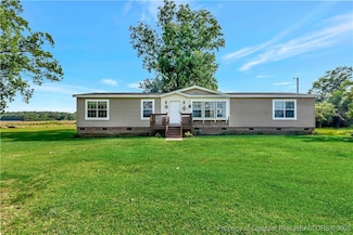 692 Cowpen Swamp Rd, Fairmont, NC 28340